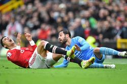 Thống kê không thể tệ hơn của M.U ở derby Manchester