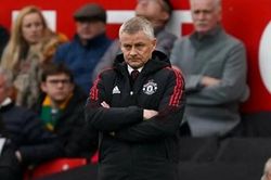 HLV Ole Solskjaer nói gì sau trận thua bẽ bàng trước Man City?