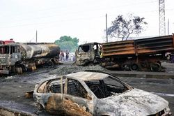 Nổ xe bồn chở nhiên liệu ở Sierra Leone, 99 người thiệt mạng
