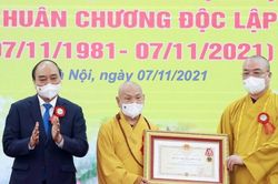 Giáo hội Phật giáo Việt Nam đón nhận Huân chương Độc lập hạng Nhất