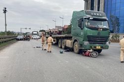 Ninh Bình: Va chạm giao thông với xe đầu kéo, một người tử vong tại chỗ