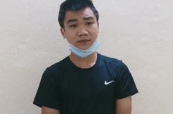 Thanh niên đâm tài xế Grab cướp xe máy ở Bình Dương, chạy về quê lẩn trốn