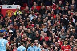 Old Trafford đang là nơi cực khoái của các đội khách