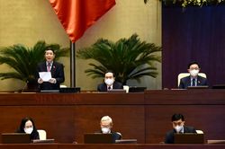 Không 'tô hồng' mà nhìn thẳng vào sự thật