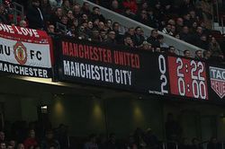 Cầu thủ MU bất ngờ vì được nghỉ hẳn 1 tuần sau trận thua Man City
