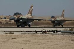Syria cáo buộc Israel tấn công gần căn cứ Nga