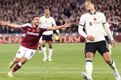 Vấn đề của Liverpool: Một hàng thủ mong manh, dễ vỡ