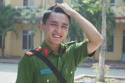 Anh công an 'mê' vẽ minh họa, thiết kế đồ họa