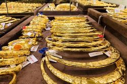 Giá vàng hôm nay 10/11: Vàng trong nước tăng không ngừng, vượt mốc 59 triệu đồng/lượng