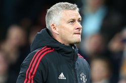 Man Utd có nguy cơ mất 2 siêu sao, huấn luyện viên Solskjaer sắp bị sa thải
