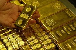 Giá vàng thế giới 11/11: Đạt đỉnh trong 5 tháng