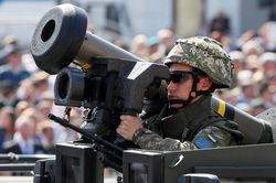 Nga cảnh báo Mỹ không cung cấp vũ khí cho Ukraine