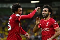 Tại sao Alexander-Arnold và Salah ăn ý với nhau đến vậy?