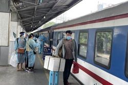 Đường sắt bắt đầu bán vé nguyên toa, sẵn sàng đón khách tại nhà
