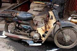 Các địa điểm, thủ tục và điều kiện để đổi xe máy cũ lấy xe máy mới ở Hà Nội