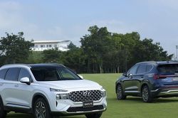 Xe Hyundai bán ra tháng 10 tăng hơn gấp đôi so với tháng trước