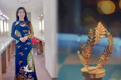 Trước thềm chung kết Olympia 2021: MC Diệp Chi chia sẻ nóng, lộ diện chiếc vòng nguyệt quế