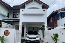 Cải tạo nhà xuống cấp thành nơi nghỉ dưỡng mà không tốn một đồng xây, phá
