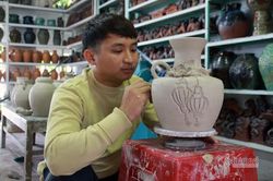 Chàng trai 9X 'hô biến' những tảng đất thành sản phẩm độc lạ