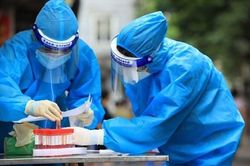 Hà Nội ghi nhận thêm 119 ca COVID-19, 42 ca cộng đồng