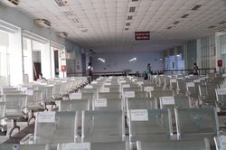 Ga Sài Gòn lác đác người mua vé tàu Tết Nguyên đán 2022