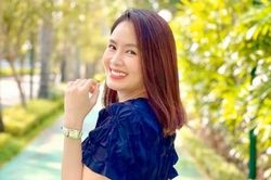 Hồng Diễm chào đón một tuần mới tràn đầy 'năng lượng'