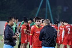 Bao giờ đội tuyển Việt Nam có điểm?