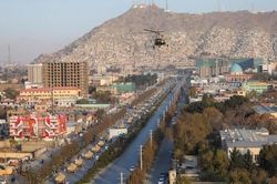 Taliban 'gây choáng' khi diễu binh bằng thiết bị quân sự của Mỹ