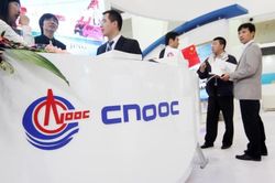 Cơ quan quản lý chứng khoán Trung Quốc chấp nhận cho CNOOC bán thêm cổ phiếu tại Thượng Hải