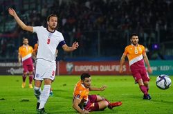 Thắng San Marino 10-0, ĐT Anh lên tàu tới Qatar