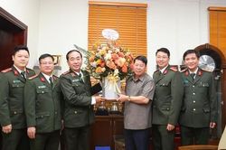 Lãnh đạo Bộ Công an thăm hỏi, tri ân các nhà khoa học trong CAND
