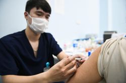 17 tỉnh, thành phố đang triển khai tiêm vaccine phòng COVID-19 cho trẻ em