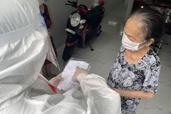 Ngành Y tế thành phố Hồ Chí Minh nói gì về việc cho F0 tự do đi lại?