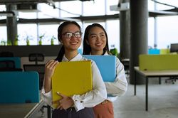 4 'tuyệt chiêu' làm nổi bật CV ứng tuyển