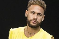 Neymar lộ cảnh tiệc tùng ở Sao Paulo trước khi gặp chấn thương