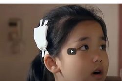 Hạt sạn lớn về hóa trang ở phim 'Phố trong làng'