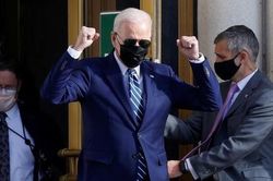 Ông Biden đi nội soi, bác sĩ khẳng định 'vẫn đủ khỏe để làm tổng thống'