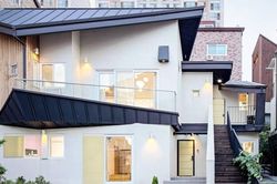 Cách thiết kế nhà 2 tầng lung linh như 2 căn hộ độc lập