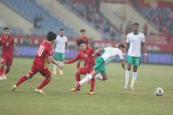 Từ World Cup về AFF Cup