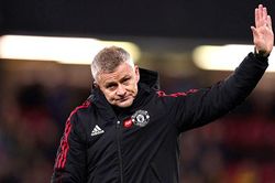 MU sa thải Solskjaer: Muộn còn hơn không!