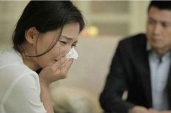 Giận chồng nên ôm con về nhà mẹ đẻ, anh tài xế taxi nhìn tôi rồi thở dài, nói một câu khiến tôi khóc nghẹn