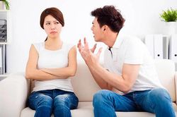 Sau khi kết hôn mới phát hiện ra chồng quá gia trưởng
