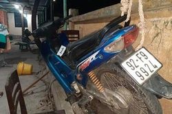 Bắt tại trận kẻ 'lớn gan' dám vào trụ sở Công an trộm xe máy