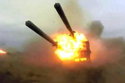Nga 'phủ kín' biên giới Ukraine bằng tổ hợp phun lửa hạng nặng TOS-2 Tosochka