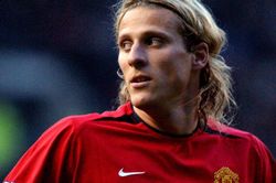 Forlan chỉ ra cầu thủ hay nhất từng sát cánh ở MU