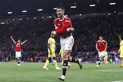 Nhận định bóng đá Villarreal vs MU: Kẻ mơ chiến tích, người mơ hồi sinh