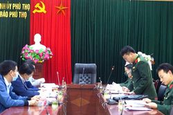 Kiểm tra tình hình thực hiện nhiệm vụ giáo dục quốc phòng, an ninh