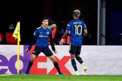 Điểm nhấn Villarreal 0-2 MU: Dấu ấn Carrick, Ronaldo và De Gea tỏa sáng