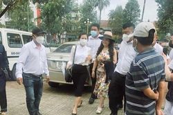 Bà Nguyễn Phương Hằng tố giác bà Đậu Ngọc Diệp