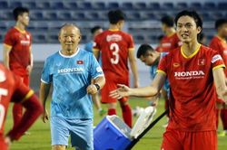Xong chuyện Tấn Trường, HLV Park Hang Seo còn mối lo khác
